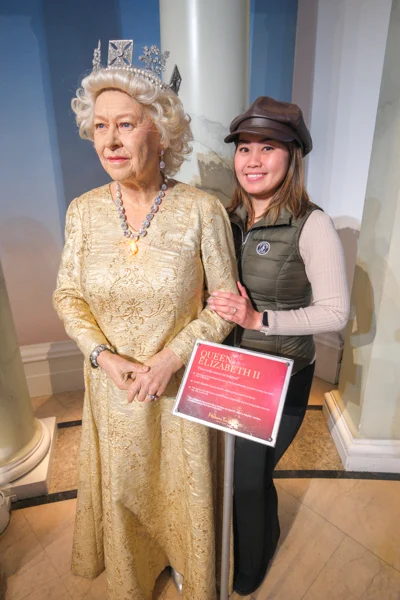 Queen Elizabeth mannequin at Madame Tussauds