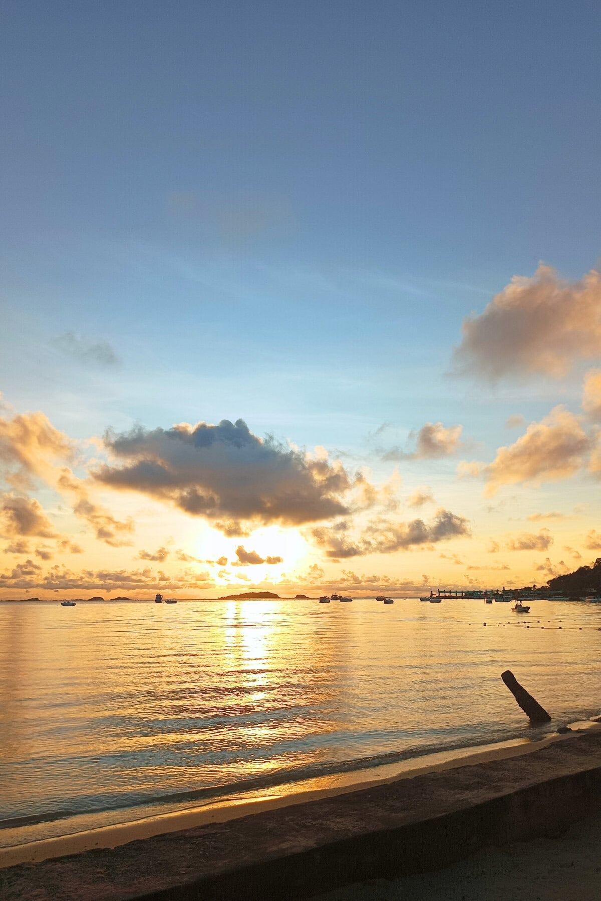 Sunrise at Koh Samet Beach Thailand